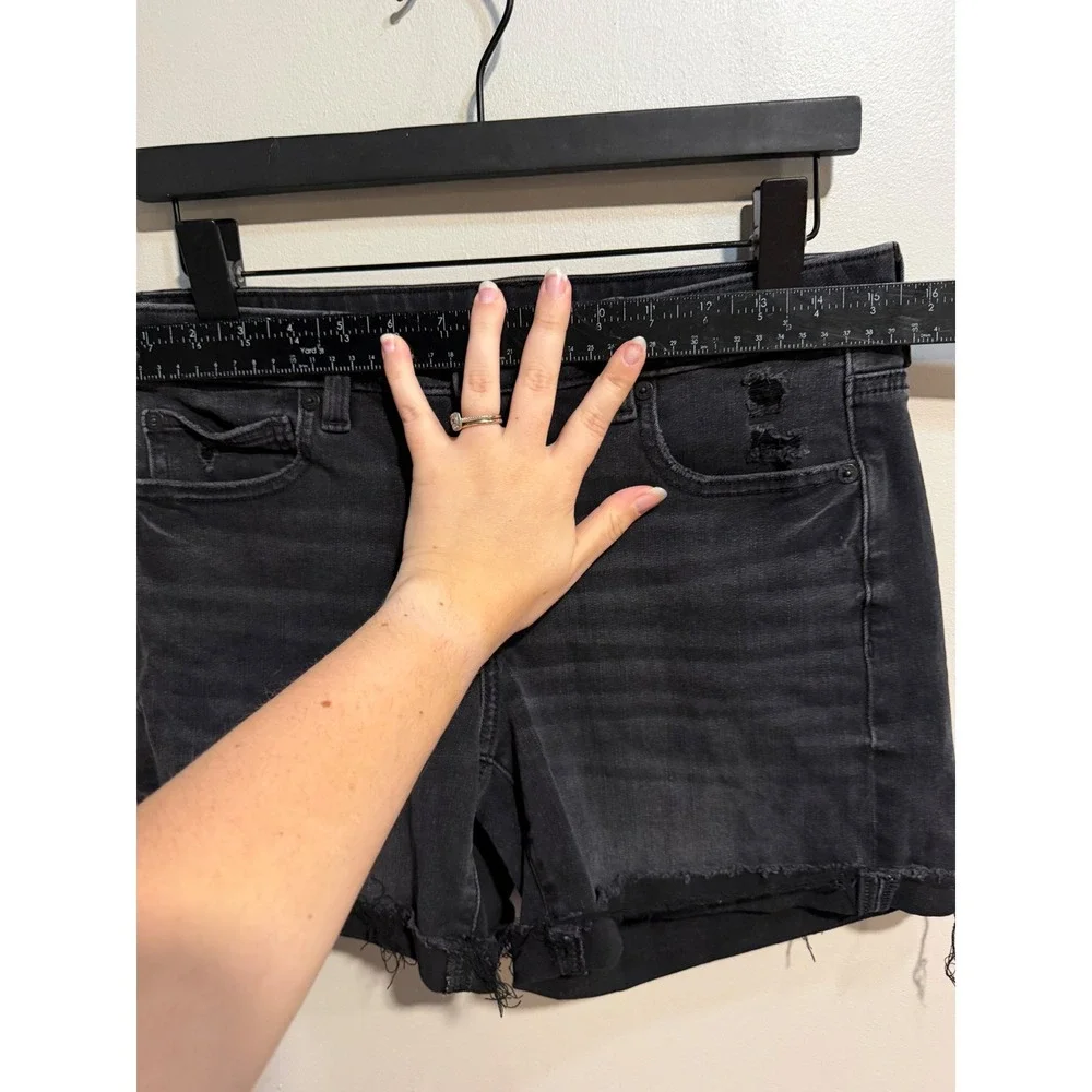 American Eagle The Dream Jean Black Distressed Cutoff Denim Shorts Womens 10